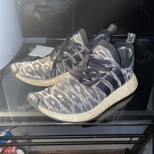 Adidas NMD_R2 Primeknite ‘Core Black’ sz 12